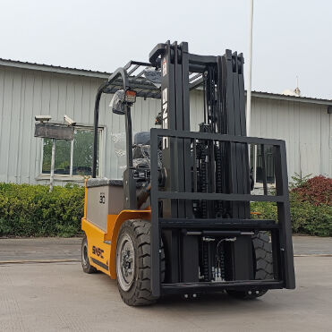 3000kg Load Capacity Electric Forklift with Long Working Time and Fast Charging