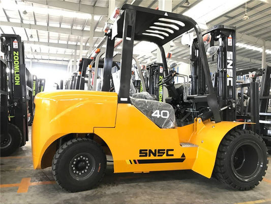1T - 5T فولکلفت کامیون های بلند کننده ژاپن Isuzu موتور دیزل فولکلفت