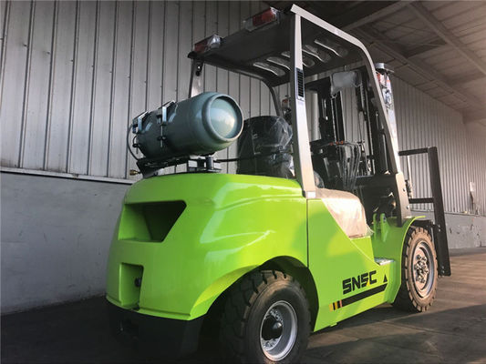 3000 کیلوگرم موتور نیسان دیزل فورتکلفت SNSC Lpg Gas Diesel Lift Truck