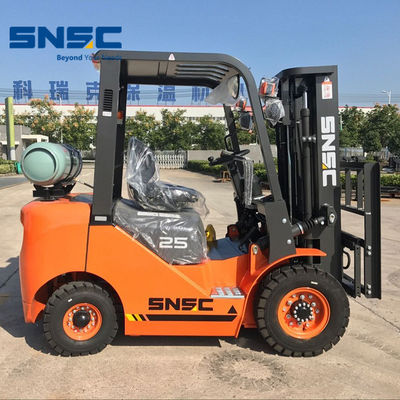 FL25 LPG Gas Forklift ژاپن نیسان K25 LPG Forklift Truck SNSC