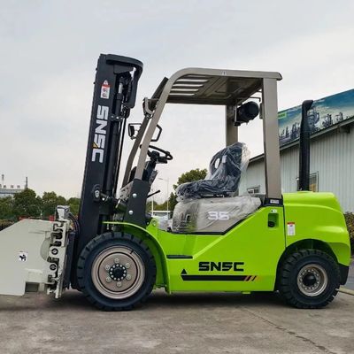 جابجا کننده جانبی 4x4 فولکلور موتور YUNNEI 3500kg فولکلور کوچک جاده ای