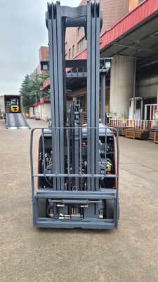 3 چرخ ایستاده بر روی لیفتراک الکتریکی 1600 کیلوگرم 1800 کیلوگرم 2000 کیلوگرم توازن